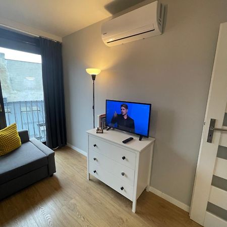 Sunflower Apartment Old Town คราคูฟ ภายนอก รูปภาพ